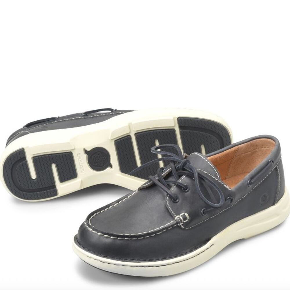 Born Mariner 3-Eye Mens Size 9M Navy Leather Boat Shoes Moc Toe Loafers